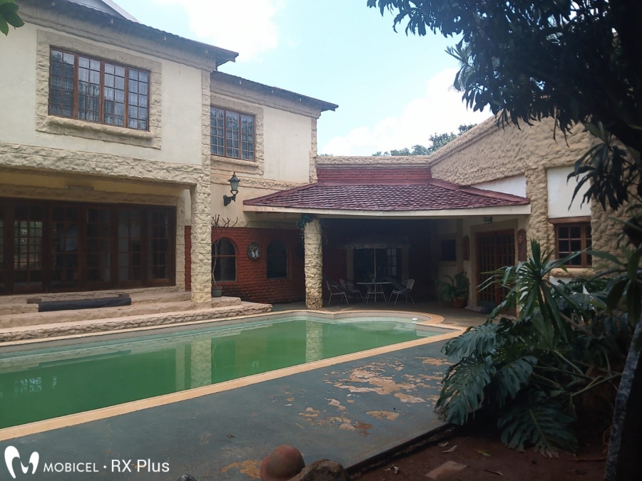 6 Bedroom Property for Sale in Hartbeespoort Rural North West